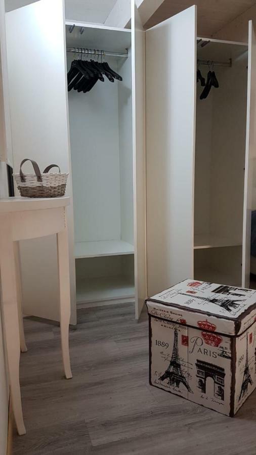 Appartamenti Laura Wi-Fi Curti Zewnętrze zdjęcie